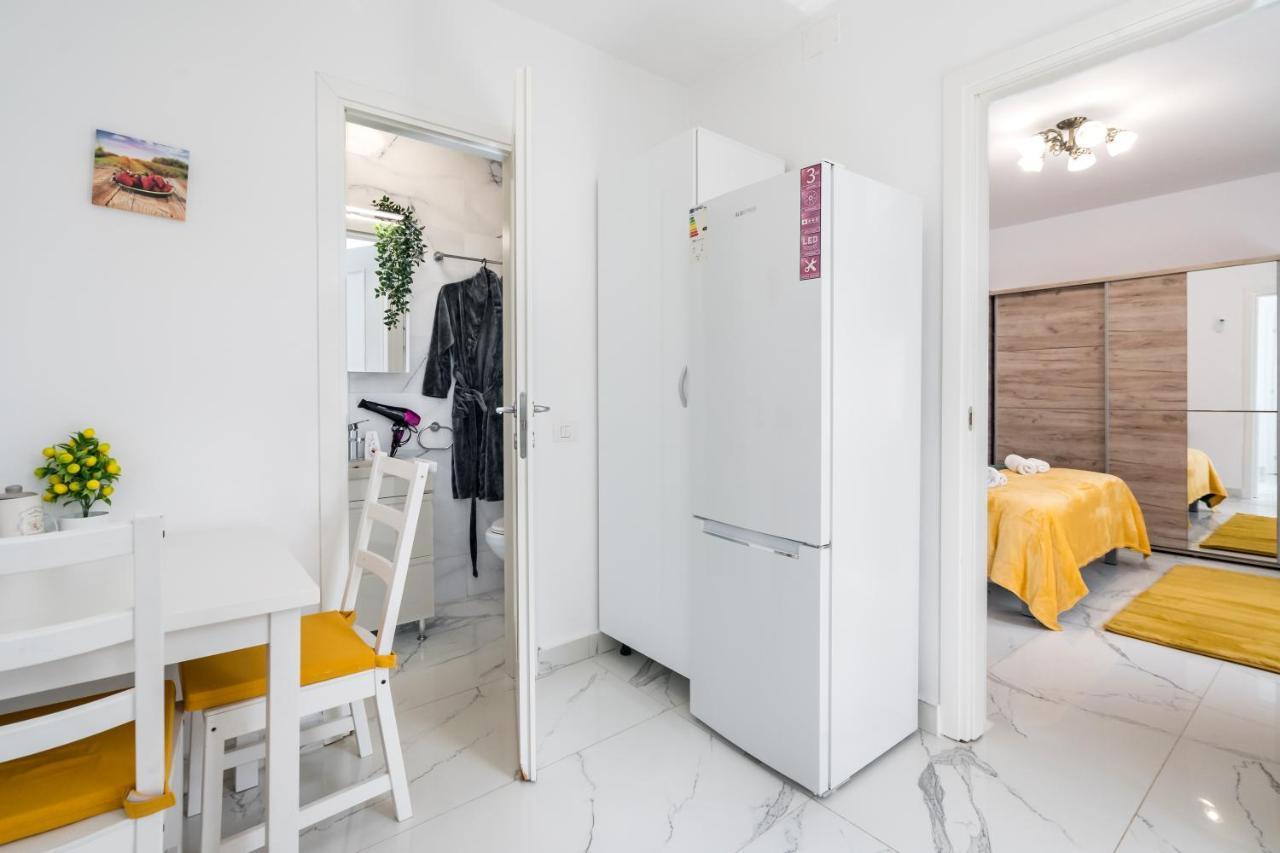 Monza Apartment-Ultracentral ブカレスト エクステリア 写真