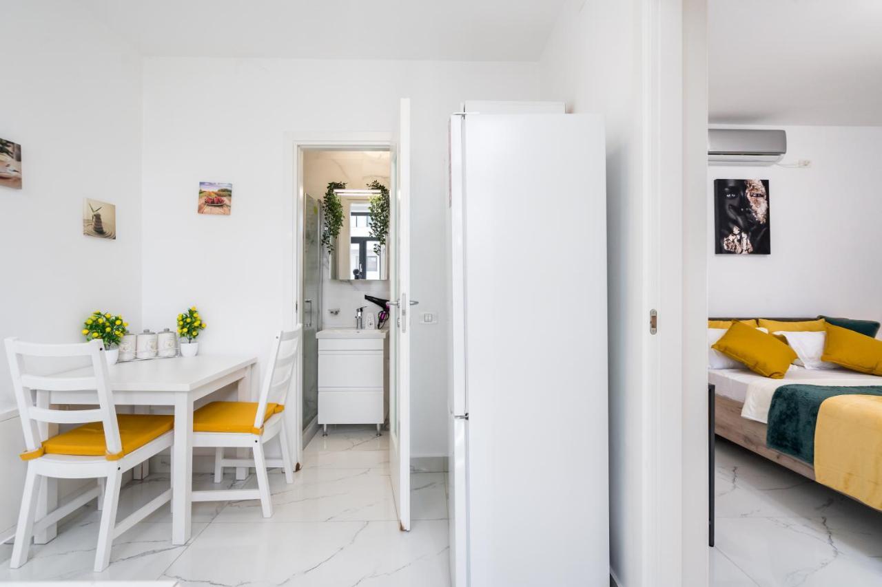 Monza Apartment-Ultracentral ブカレスト エクステリア 写真